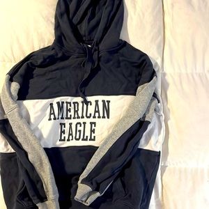 XS American Eagle color clock hoodie